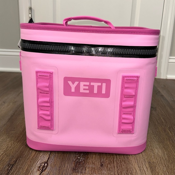 NWT Yeti Hopper Flip 13 Soft Cooler Power Pink Limited Edition - Picture 1 of 5